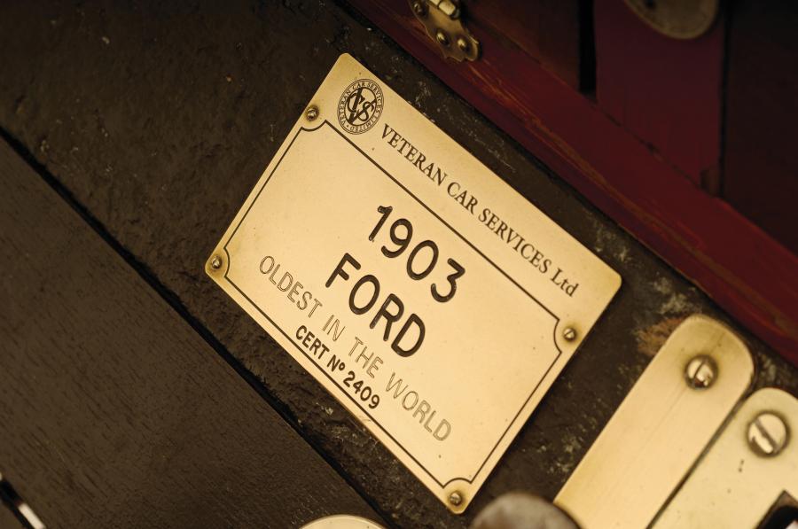  Ford Model A Rear Entry Tonneau 1903 года  (фото 15 из 39)